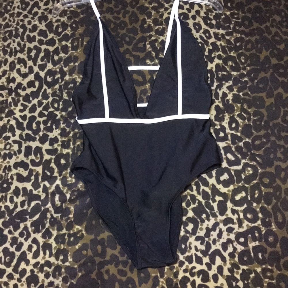 One piece bathing suit